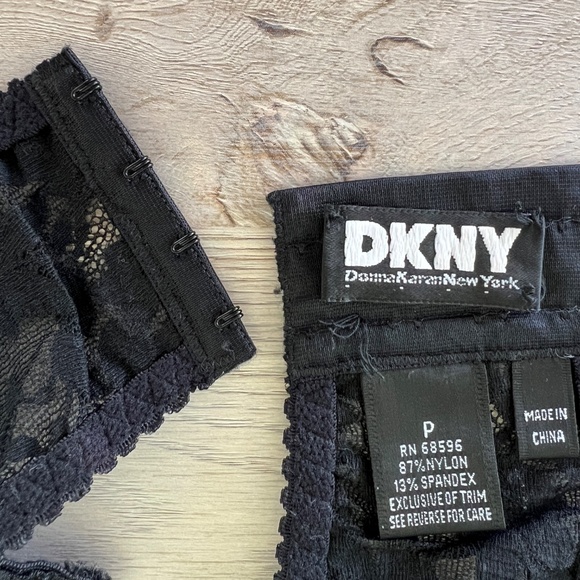 Vintage DKNY 1992 Crystal Studded Lace Bustier - XS - Sparkly - Picture 9 of 13